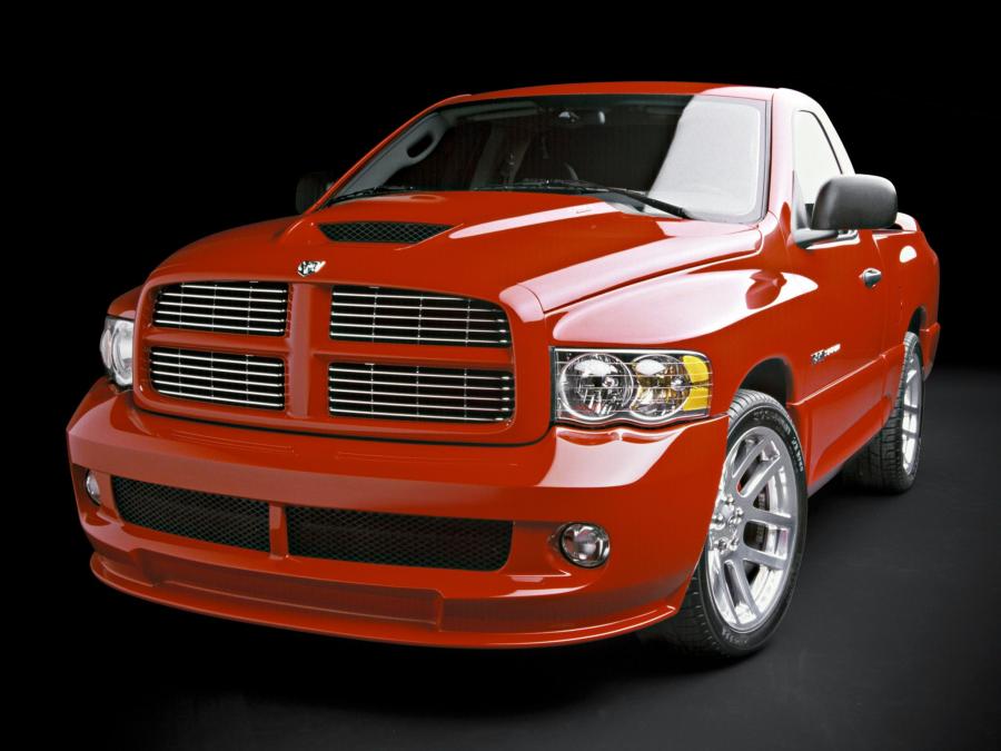  Dodge Ram SRT10 2004 года  (фото 36 из 40)
